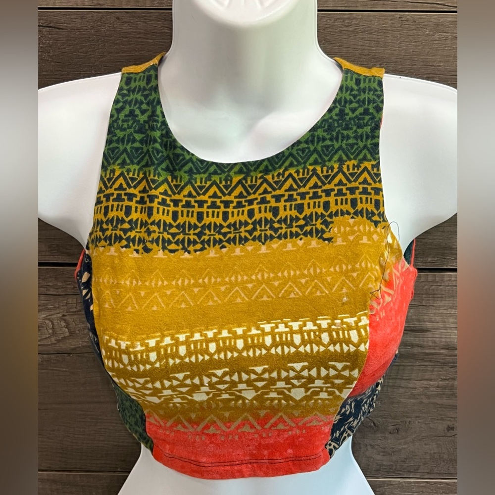 Love Culture:
Multicolor Patterned Women's Top